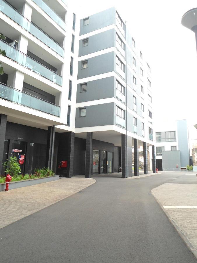 Town Apartment ฟุงชาล ภายนอก รูปภาพ