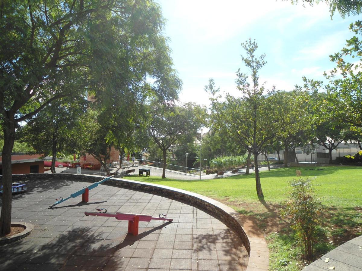 Town Apartment ฟุงชาล ภายนอก รูปภาพ